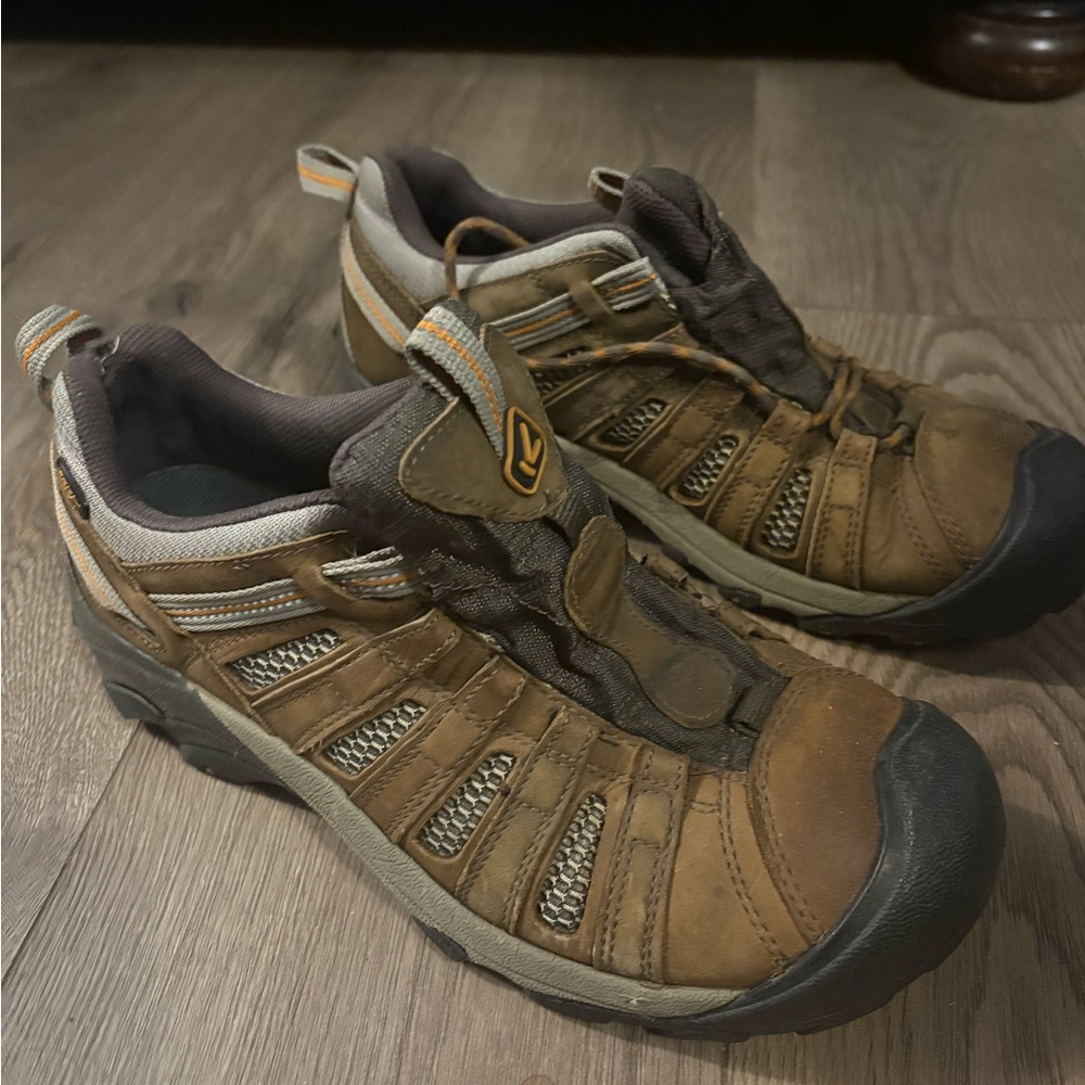 KEEN Men's Brown Hiking Shoes